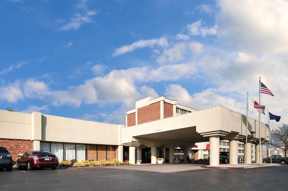 Rodeway Inn Indianapolis I-70 Екстер'єр фото