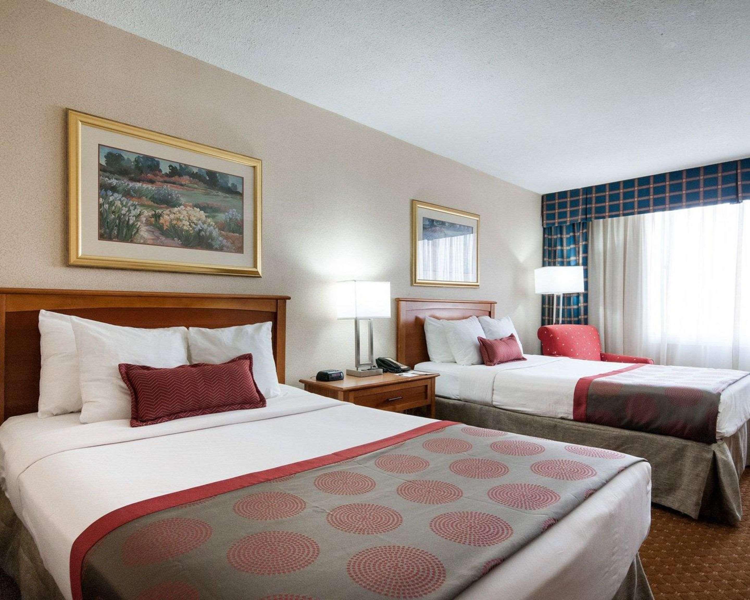 Rodeway Inn Indianapolis I-70 Екстер'єр фото