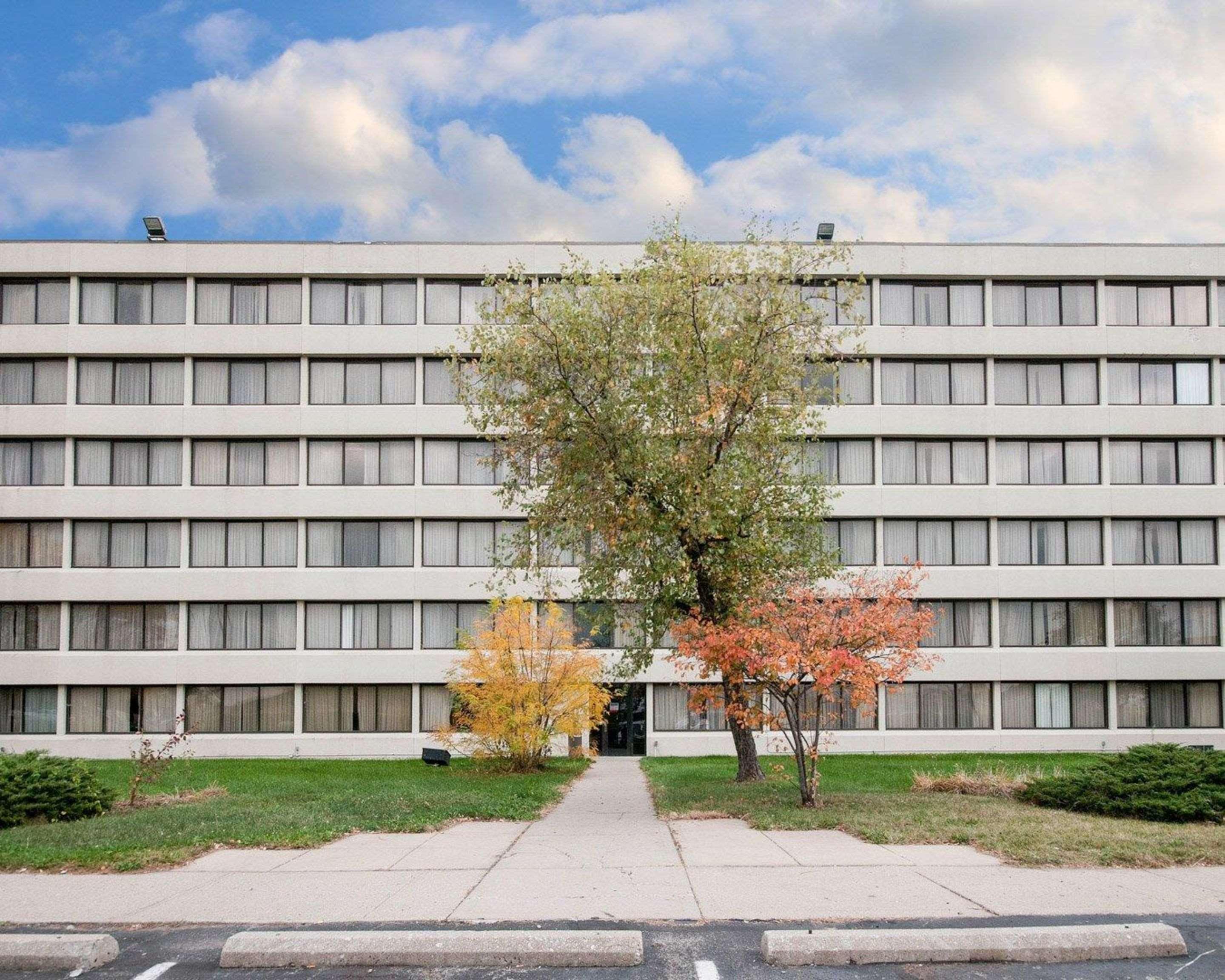 Rodeway Inn Indianapolis I-70 Екстер'єр фото