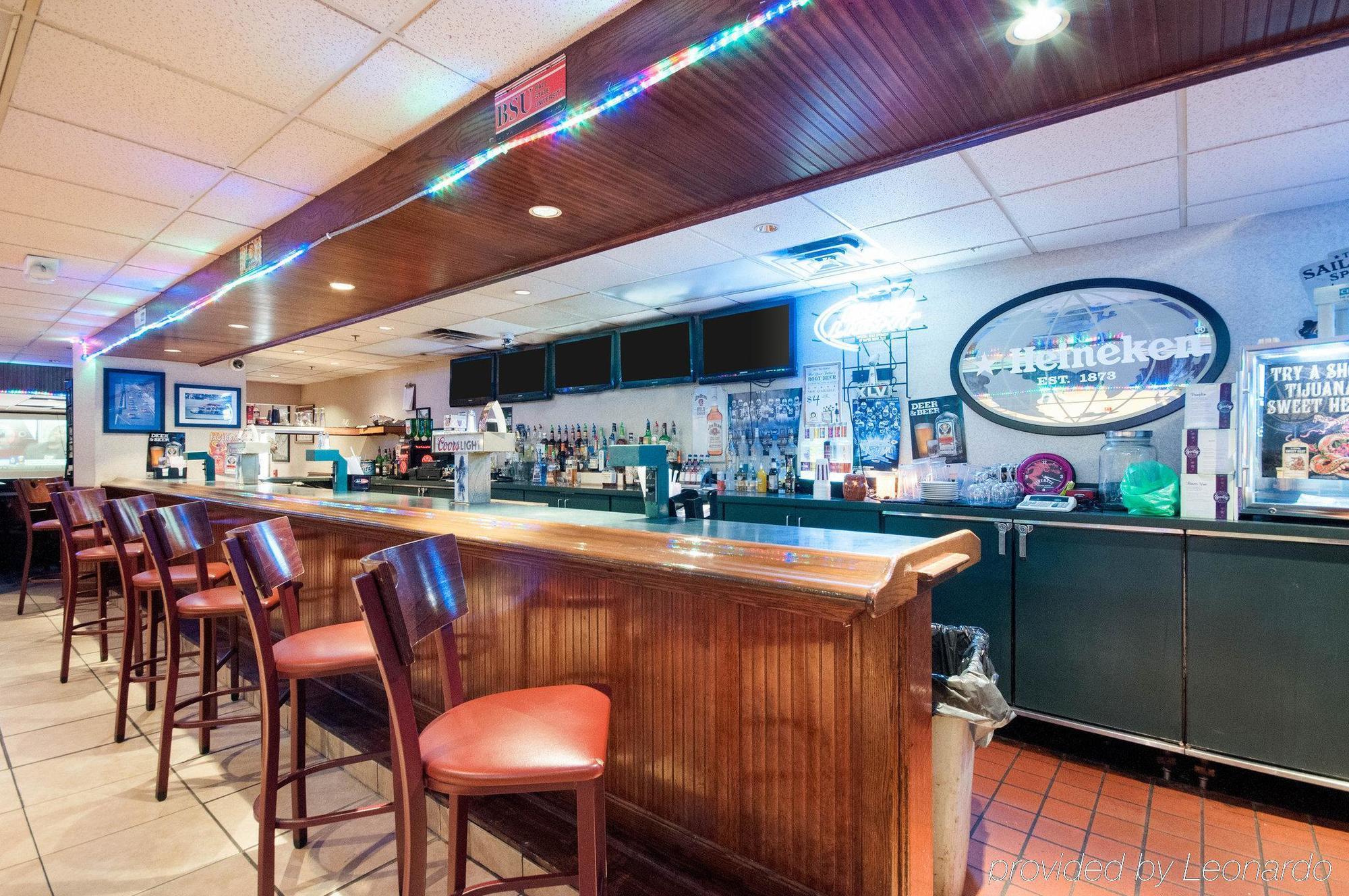 Rodeway Inn Indianapolis I-70 Екстер'єр фото