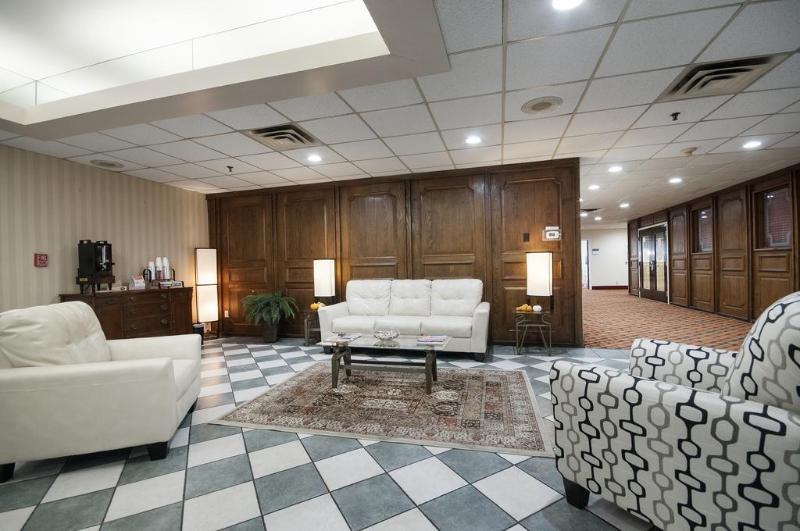 Rodeway Inn Indianapolis I-70 Екстер'єр фото